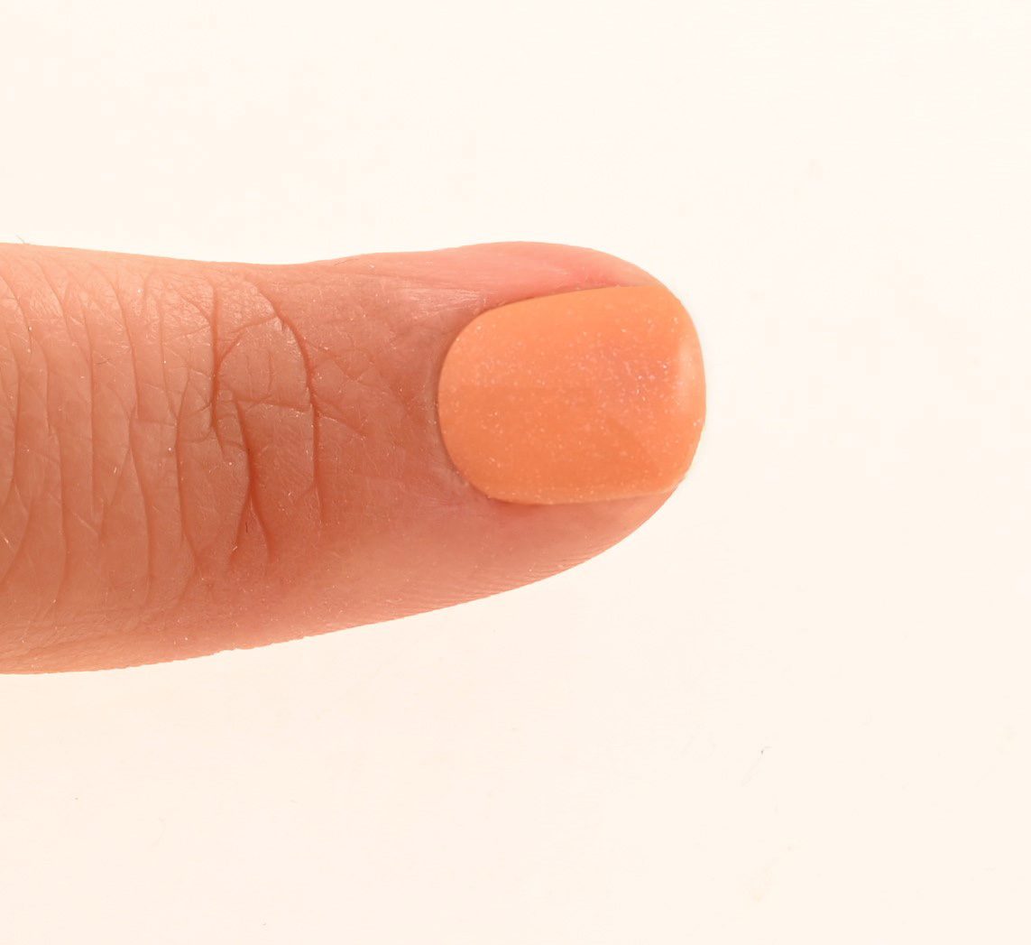 NAMAKI veebaasil mahakooritav küünelakk lastele, toon Peach 7,5 ml - Image 2