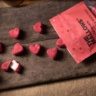 THE MALLOWS vahukommi südamed Belgia valge šokolaadi ja vaarikaga, 90g - Image 2