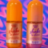 DAILY DOSE Shake to shine sädelev kehasprei Flowers and Peach, 100ml - Image 2
