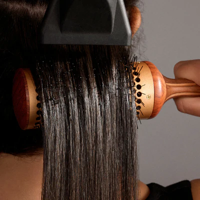 NEQI Ultimate Diamond Glass sära andev stiilisprei koos kuumakaitsega, 180ml - Image 3