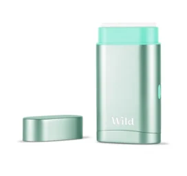 WILD Pulkdeodorant koos ümbrisega Fresh Cotton & Sea Salt Aqua Case, 40g