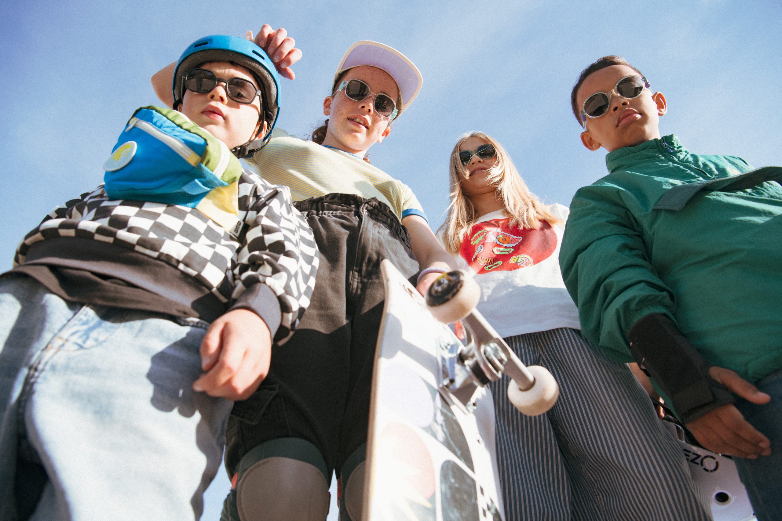 KIETLA URBAN laste kandilised polariseeritud 180° painduvate sangadega kõrge UVA/UVB kaitsega päikeseprillid lastele vanuses 4–7 aastat, GREEN LAVENDEL - Image 9