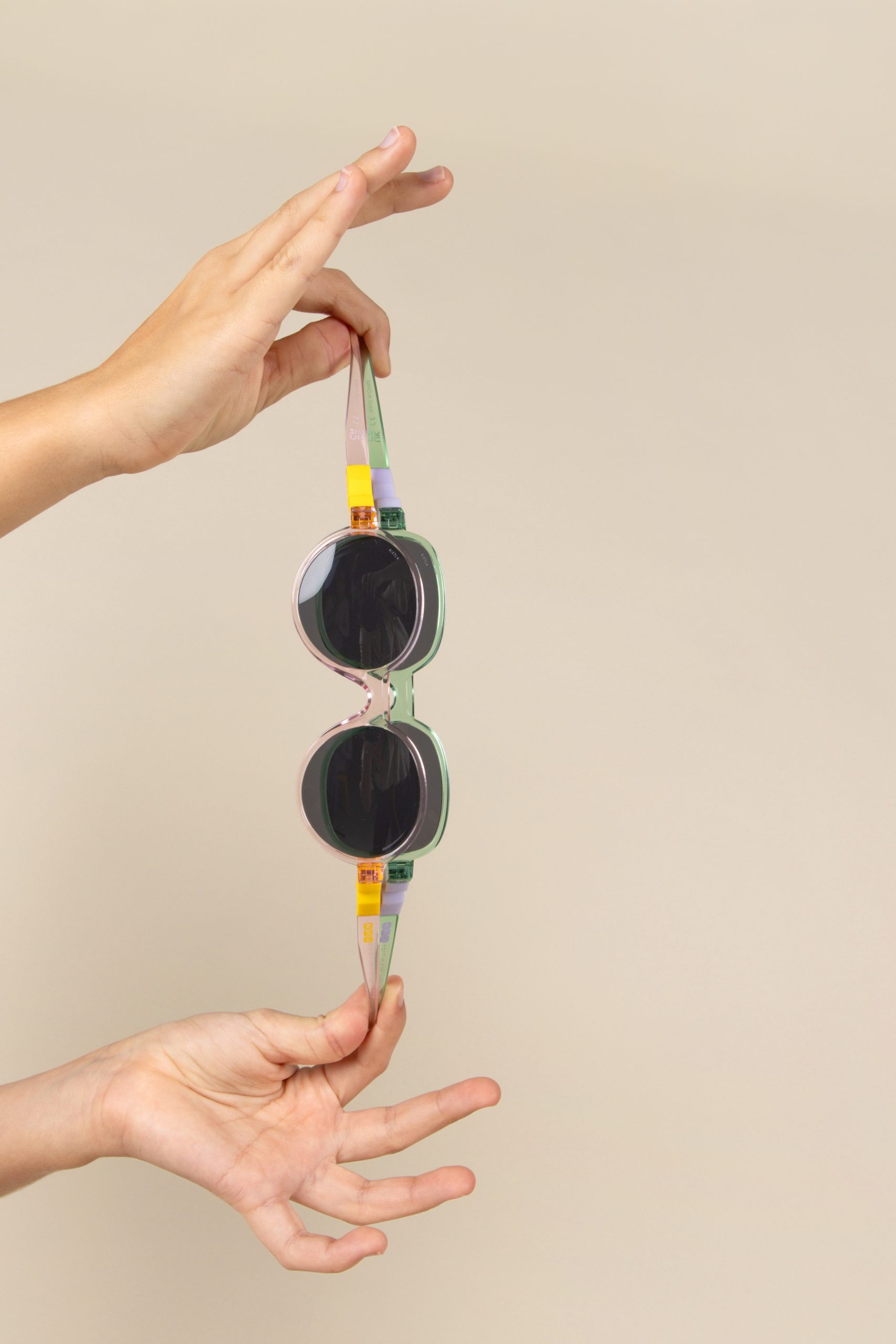 KIETLA URBAN laste kandilised polariseeritud 180° painduvate sangadega kõrge UVA/UVB kaitsega päikeseprillid lastele vanuses 4–7 aastat, GREEN LAVENDEL - Image 7