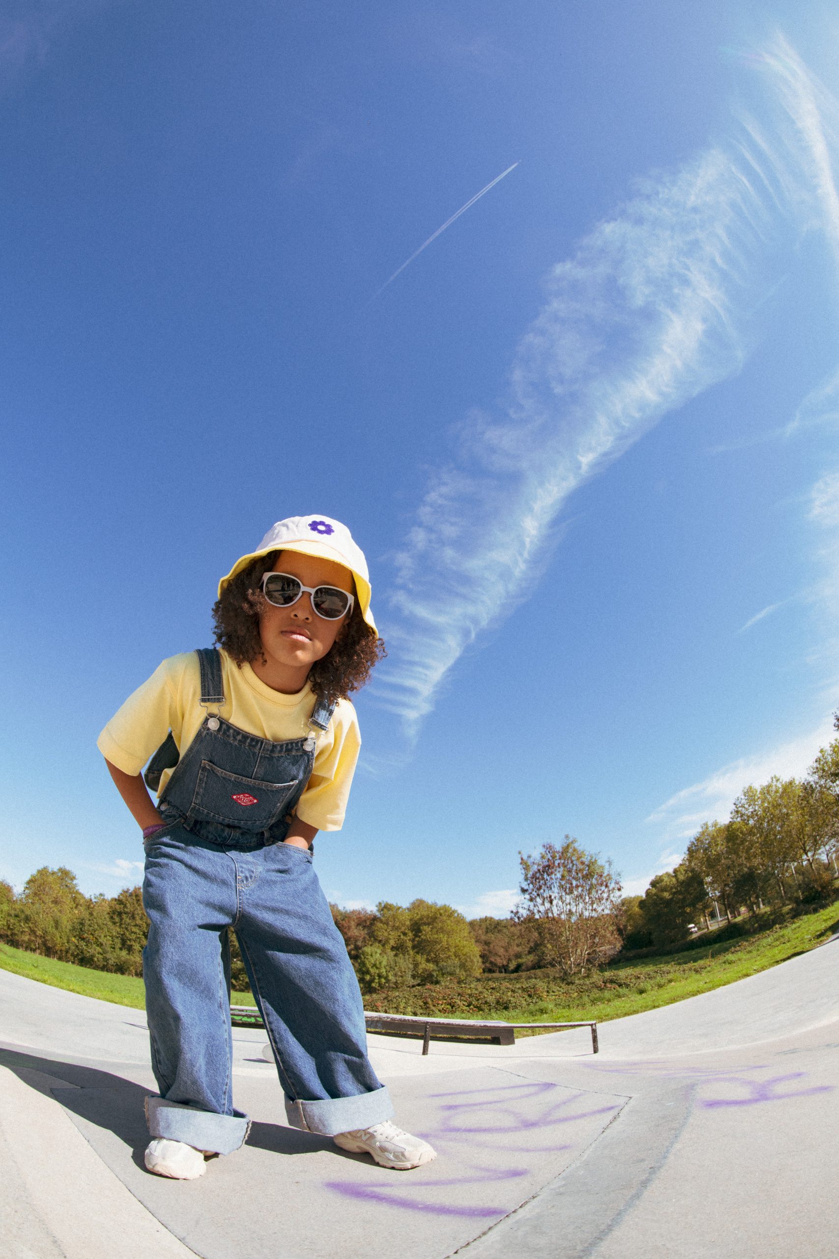 KIETLA Wazz kruvideta ja 100% purunematu raamiga, kõrge 3-kategooria kaitsega päikeseprillid lastele 1-2 aastat, toon LAVENDEL - Image 9