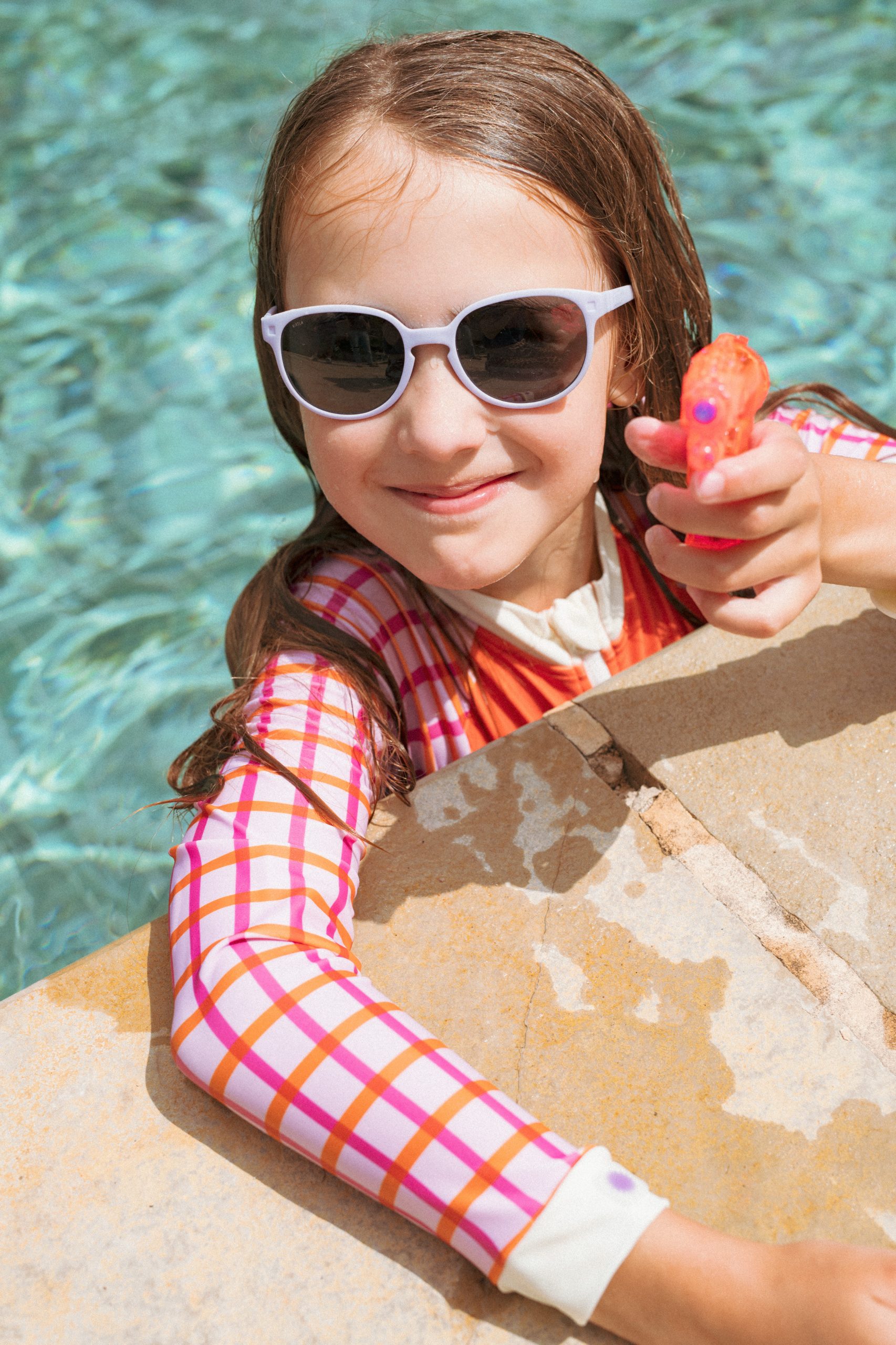 KIETLA Wazz kruvideta ja 100% purunematu raamiga, kõrge 3-kategooria kaitsega päikeseprillid lastele 1-2 aastat, toon LAVENDEL - Image 8